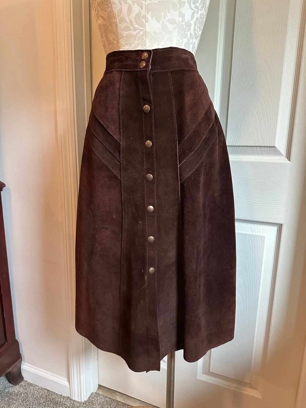 1970’s brown suede skirt